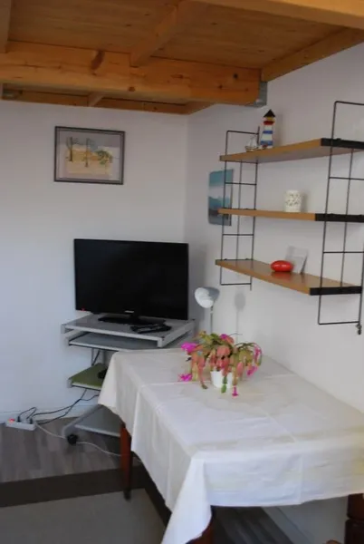 Fernseher im Einzelzimmer